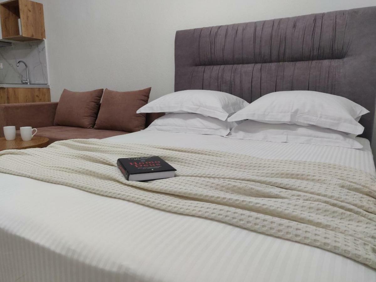 Sivilla Boutique Afytos Ngoại thất bức ảnh